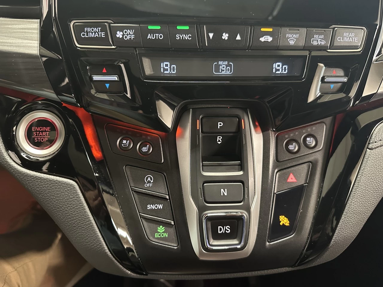2023 Honda Odyssey Black Edition https://www.lombardihonda.com/resize/b990ff35b810a3abc0cc817b2ca24889-1