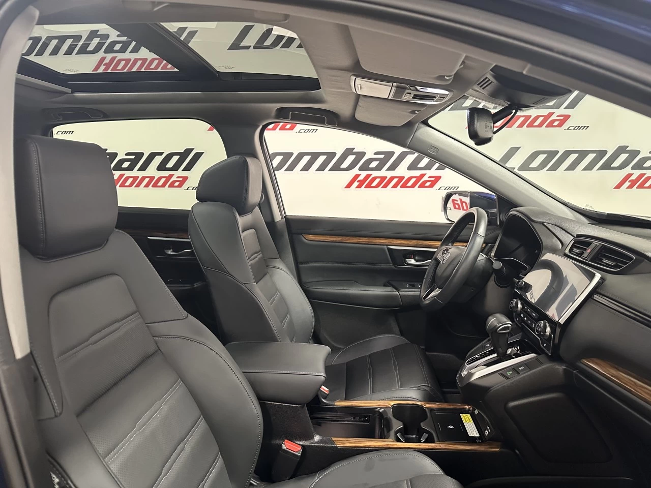 2022 Honda CR-V Touring Image principale