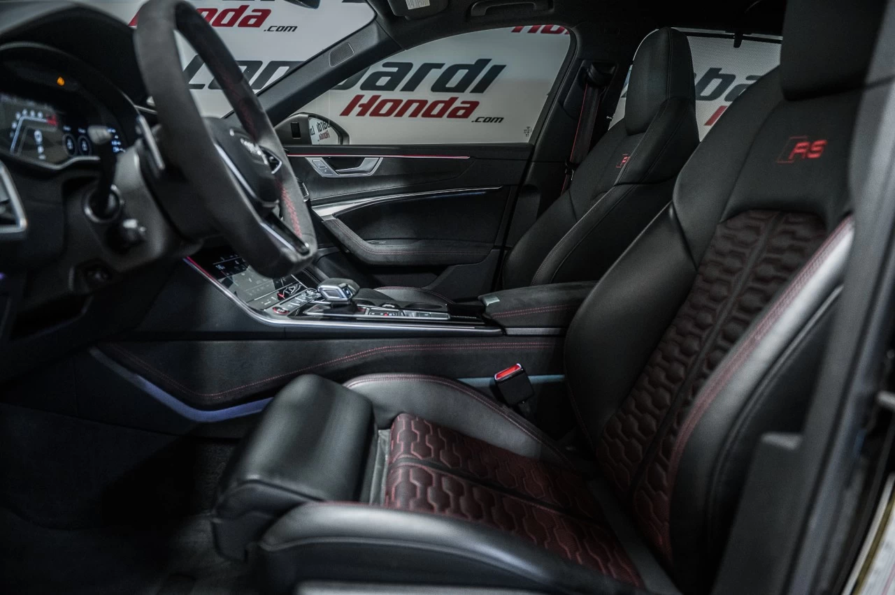 2024 Audi RS6 Performance Main Image