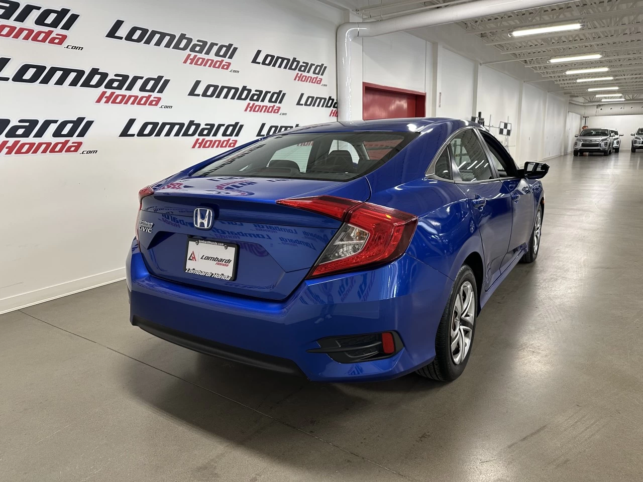 2018 Honda Civic
                                                    LX Image principale