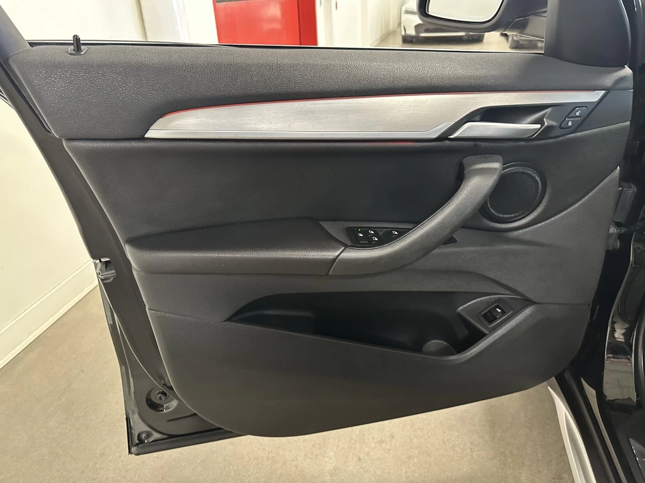 2017 BMW X1 xDrive28i Image principale