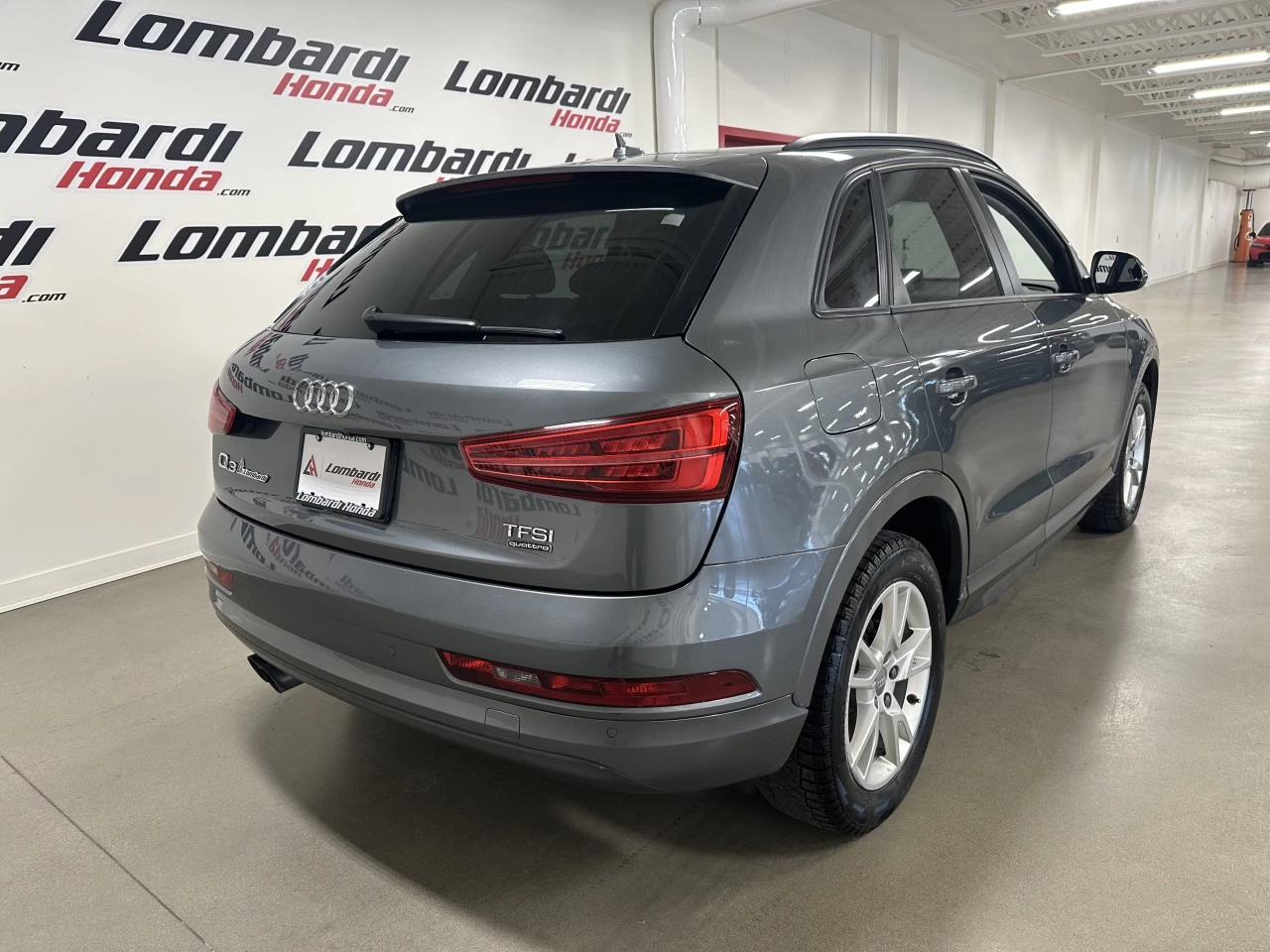 2018 Audi Q3 Quattro Komfort Main Image