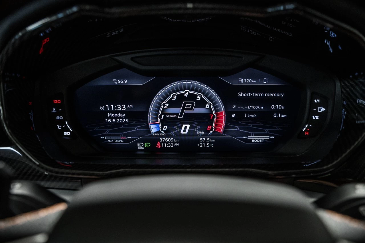 2019 Lamborghini Urus 2999$*/60Months (Lease)+tx Main Image