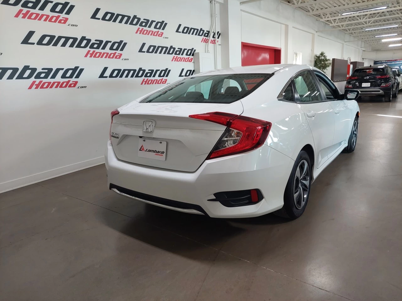 2020 Honda Civic
                                                    LX Main Image