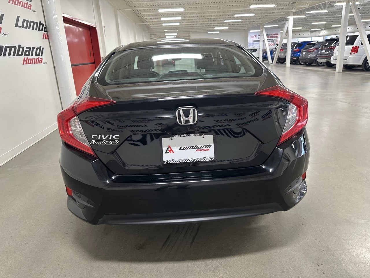 2016 Honda Civic LX Image principale