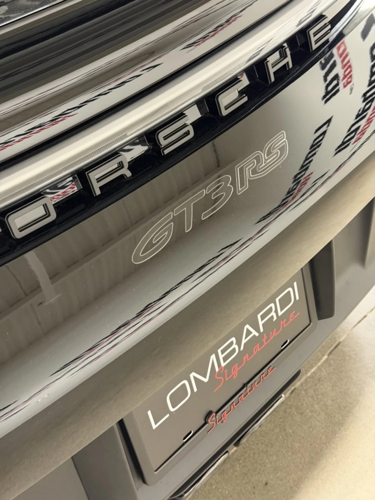 2025 Porsche 911 GT3 RS Main Image