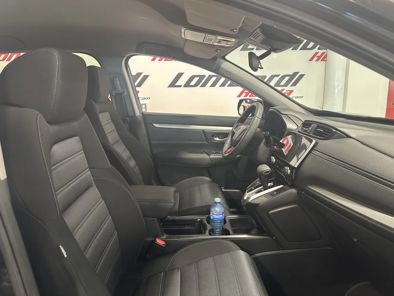 2018 Honda CR-V LX Main Image