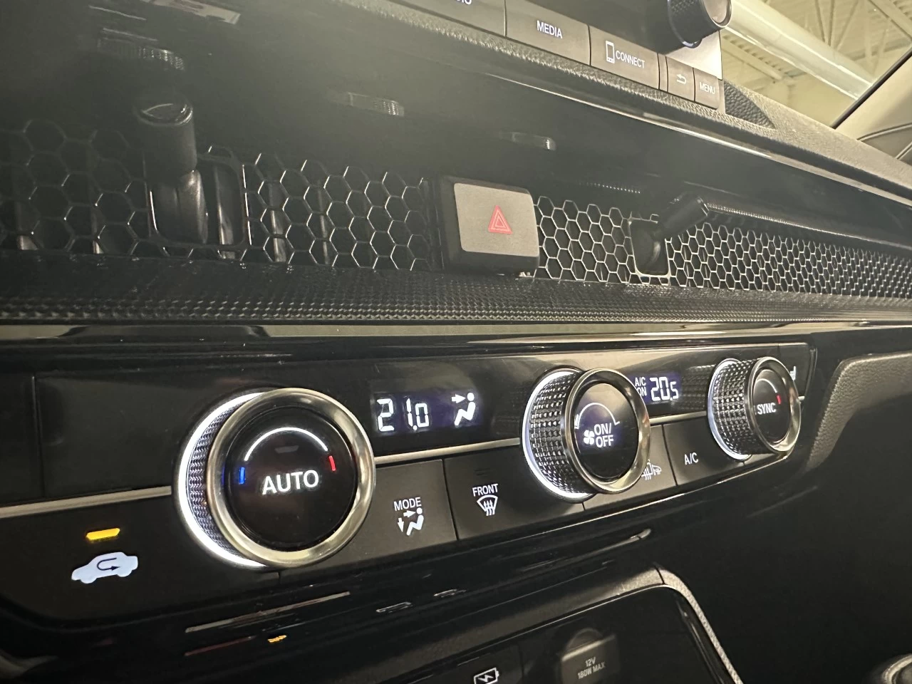 2023 Honda CR-V
                                                    Sport/Sport-B Main Image