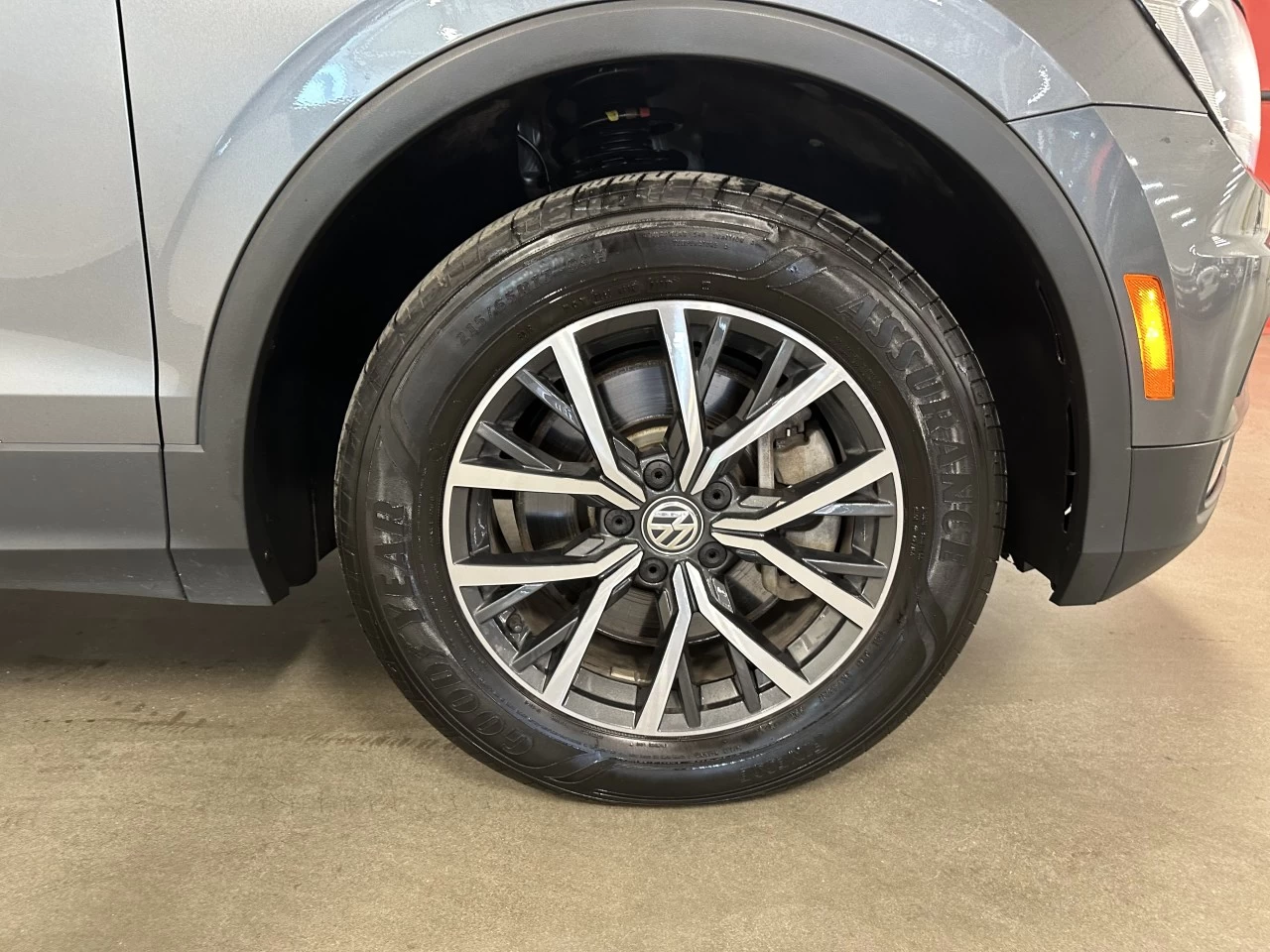 2021 Volkswagen Tiguan Comfortline/United https://www.lombardihonda.com/resize/b990ff35b810a3abc0cc817b2ca24889-1