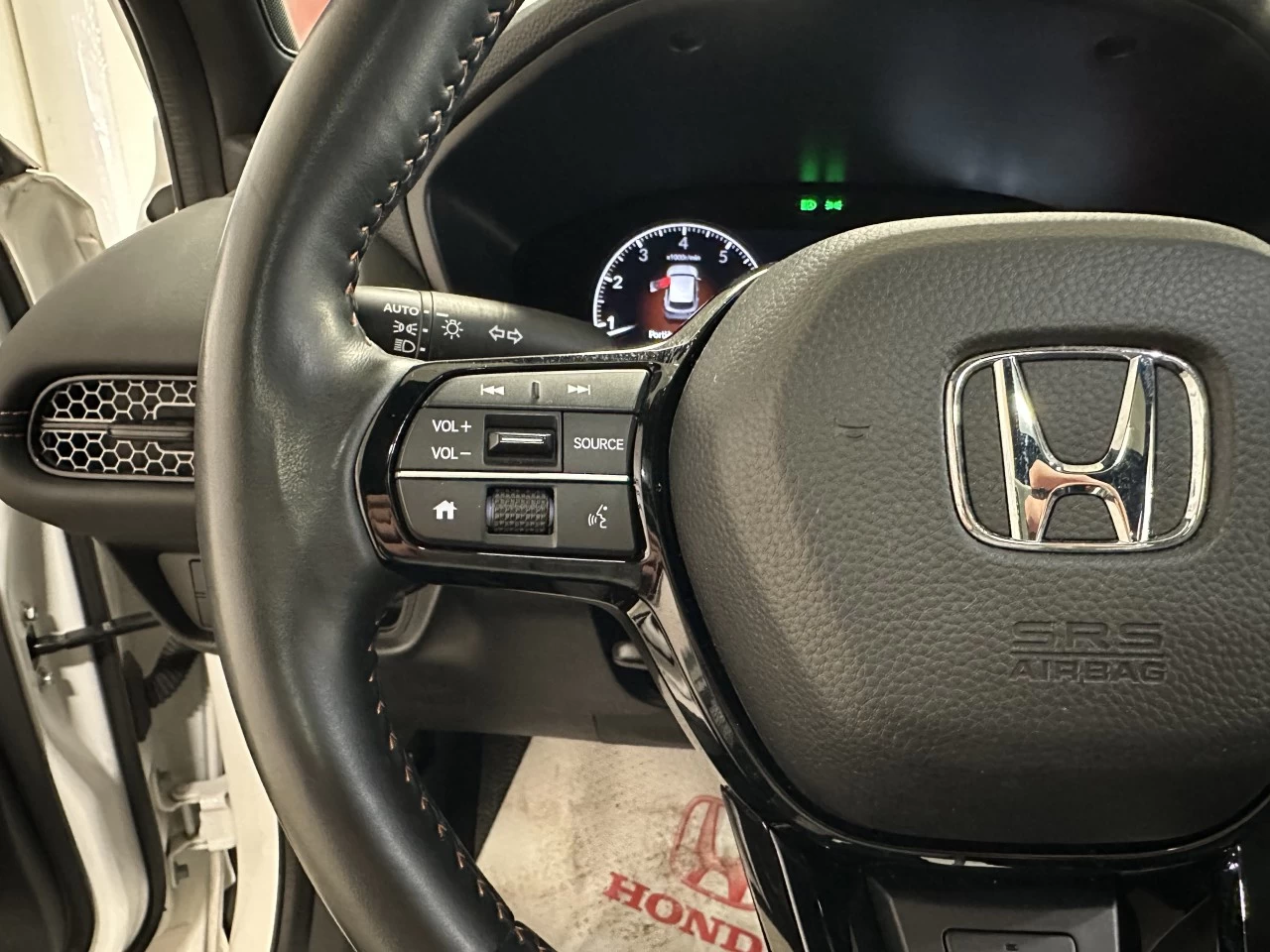2023 Honda HR-V Sport https://www.lombardihonda.com/resize/b990ff35b810a3abc0cc817b2ca24889-1