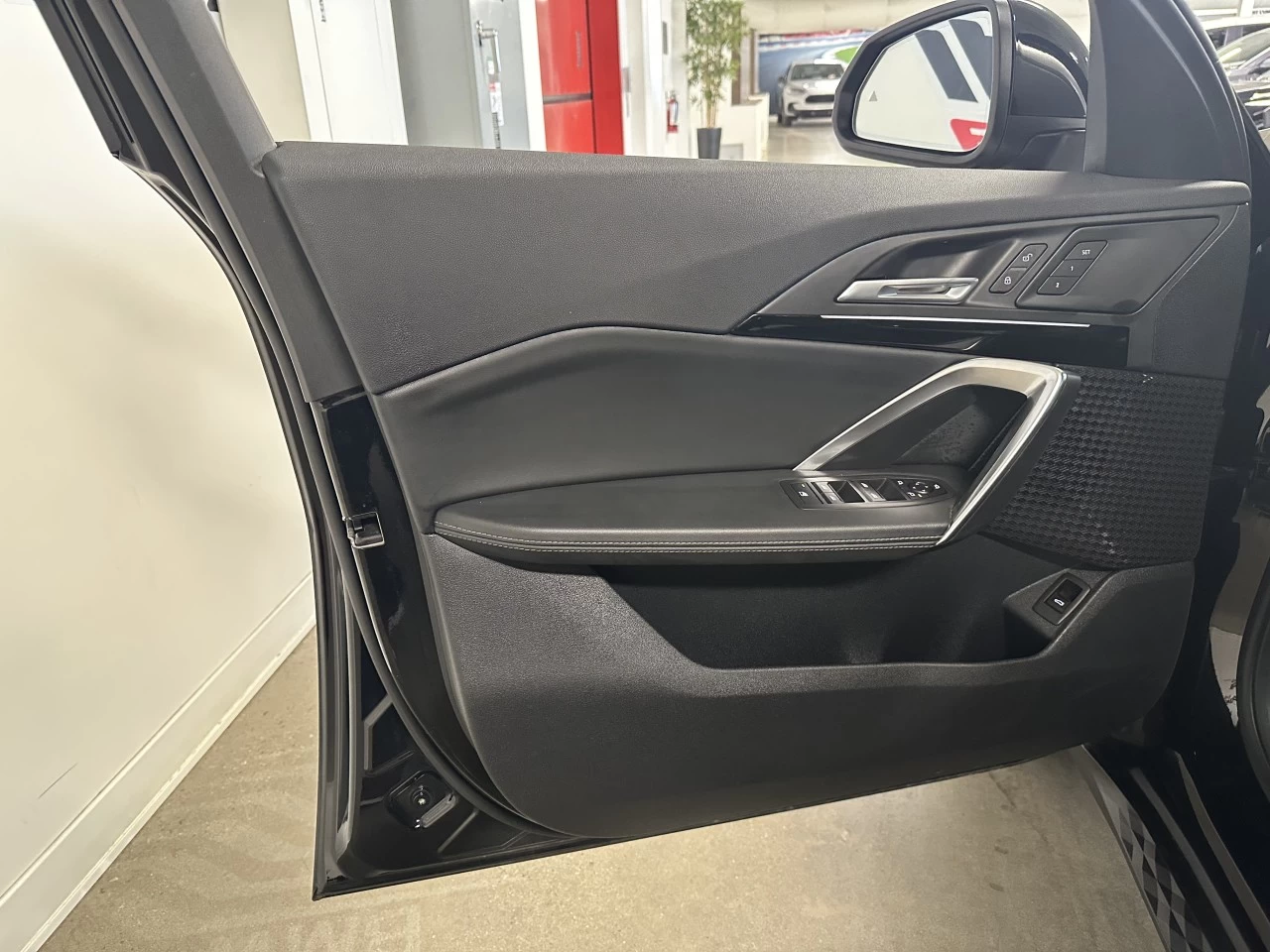 2025 BMW X2 xDrive28i Main Image
