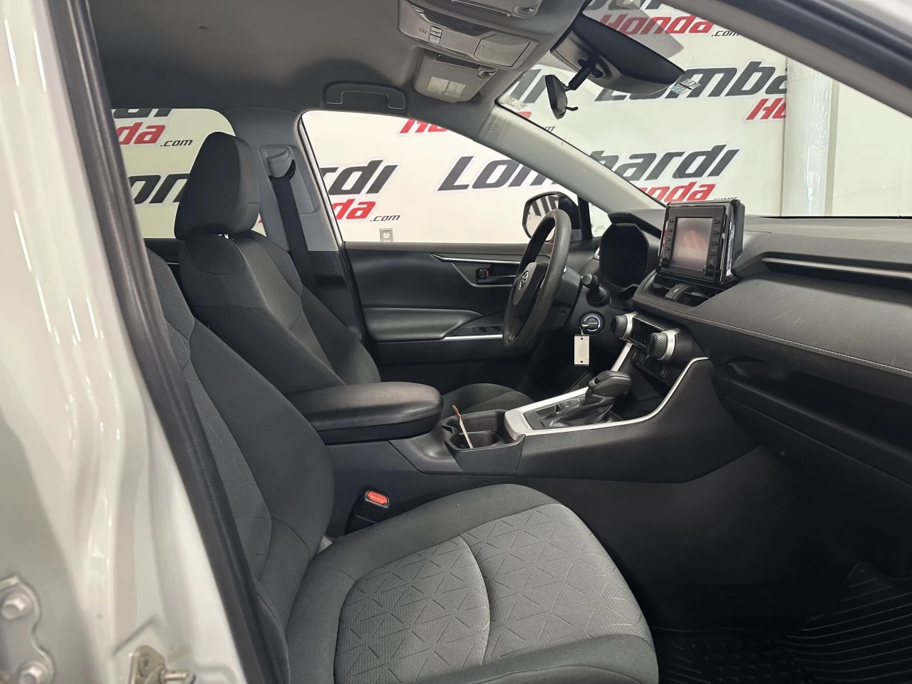 2020 Toyota RAV4 LE Main Image