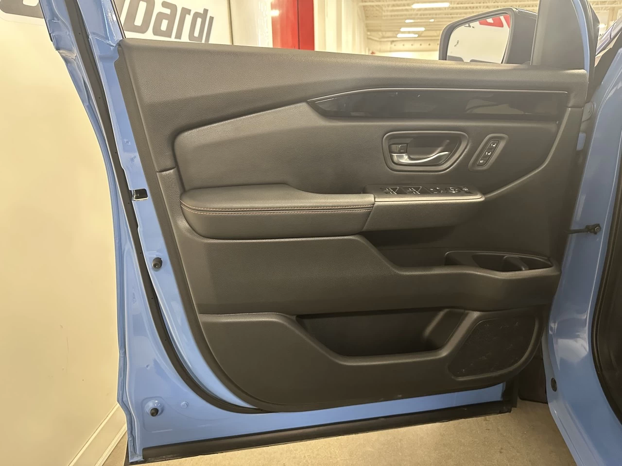 2023 Honda Pilot TrailSport Main Image