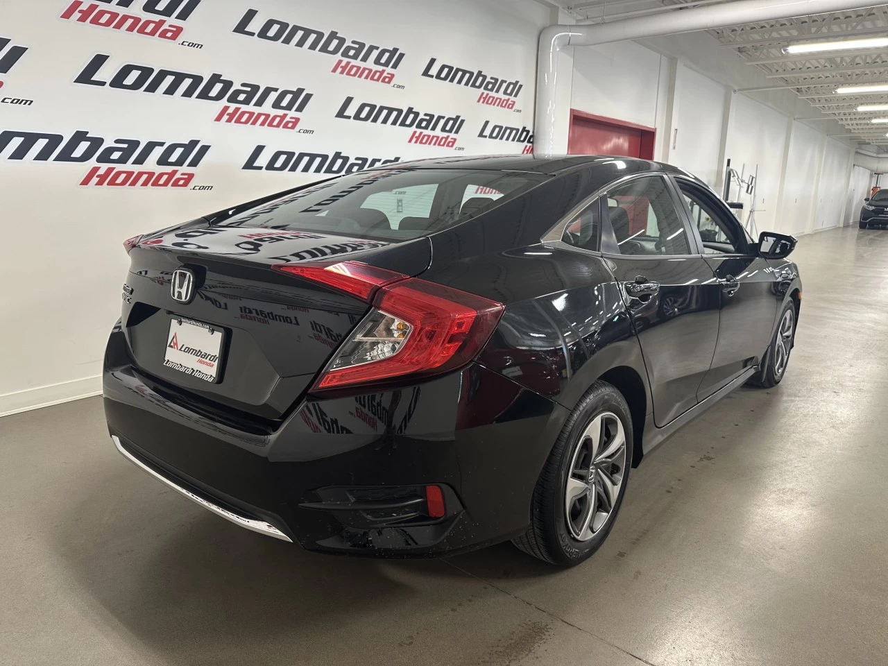 2021 Honda Civic
                                                    LX Main Image