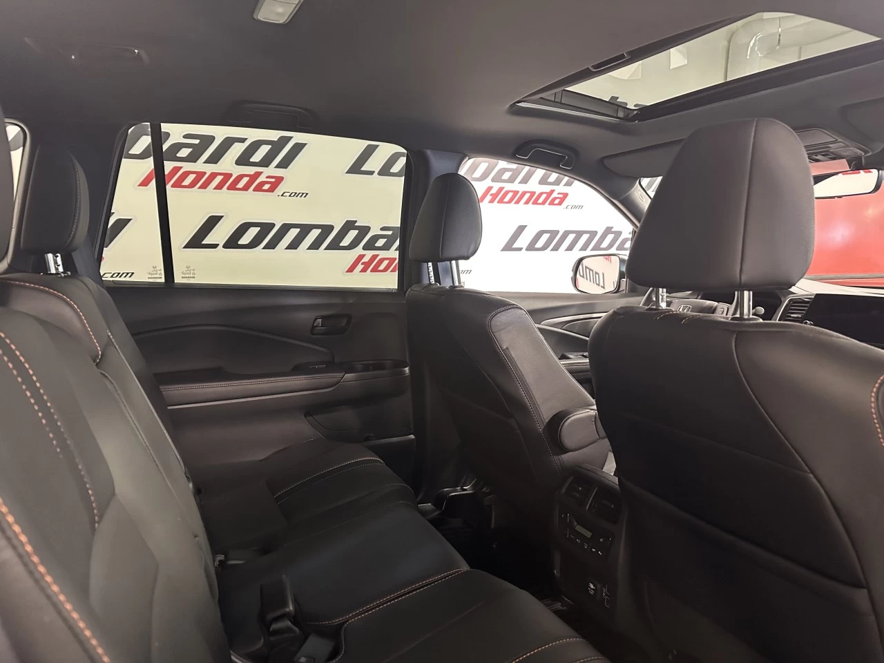 2022 Honda Passport
                                                    TrailSport Main Image