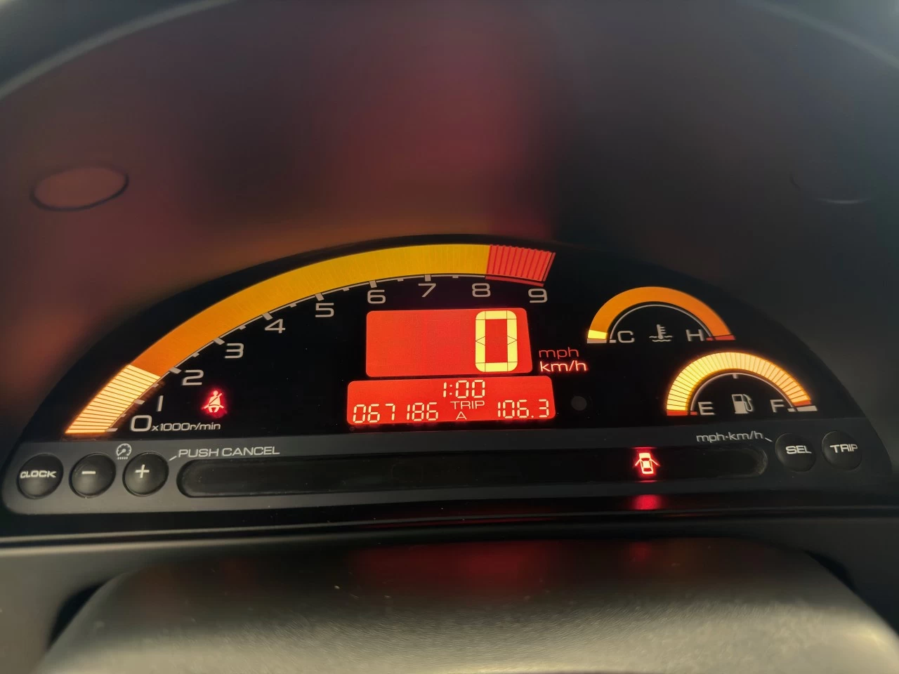 2005 Honda S2000 2dr Conv https://www.lombardihonda.com/resize/b990ff35b810a3abc0cc817b2ca24889-1