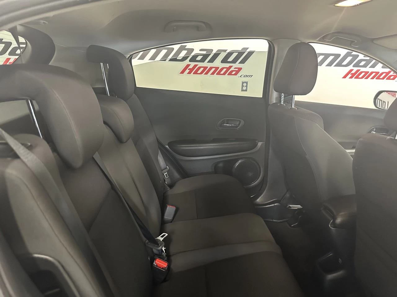 2020 Honda HR-V
                                                    LX Image principale