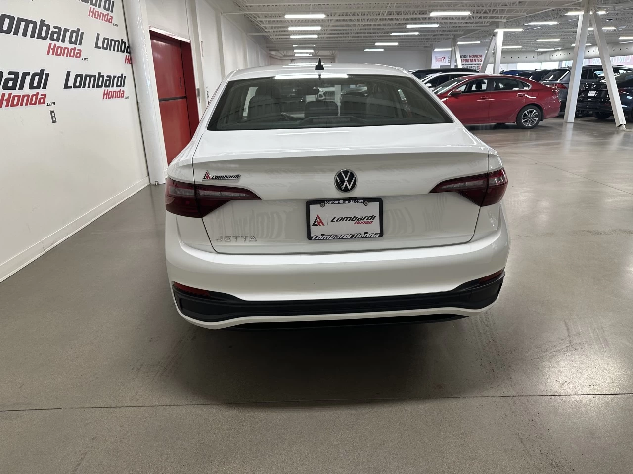 2024 Volkswagen Jetta Comfortline Main Image