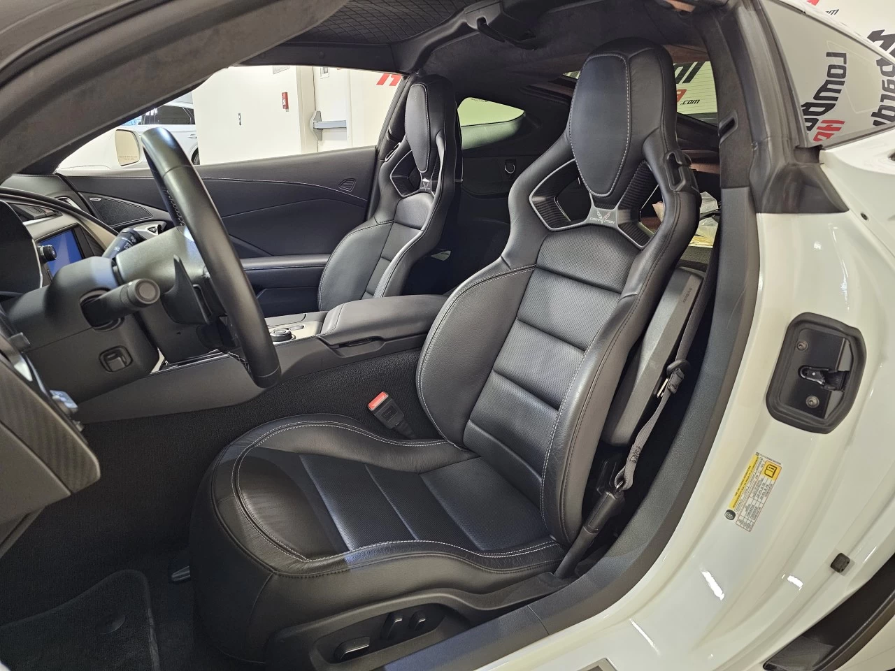 2019 Chevrolet Corvette Z06 3LZ https://www.lombardihonda.com/resize/b990ff35b810a3abc0cc817b2ca24889-1