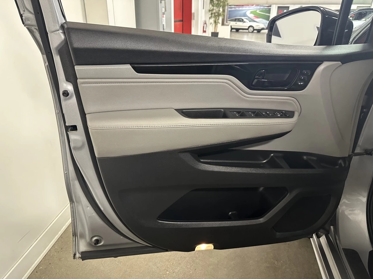 2019 Honda Odyssey Touring Image principale