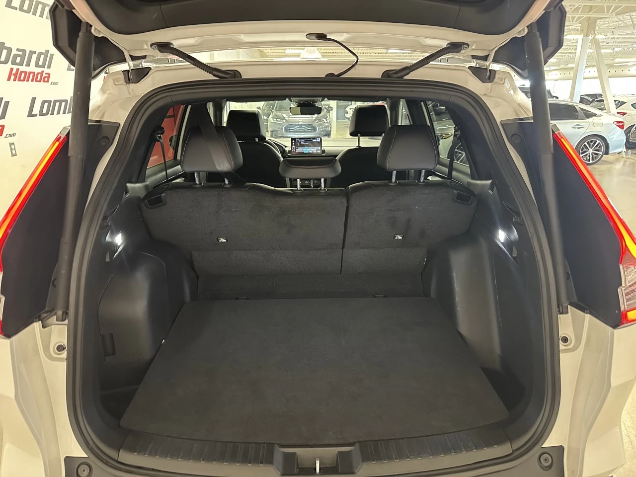 2023 Honda CR-V Touring https://www.lombardihonda.com/resize/b990ff35b810a3abc0cc817b2ca24889-1