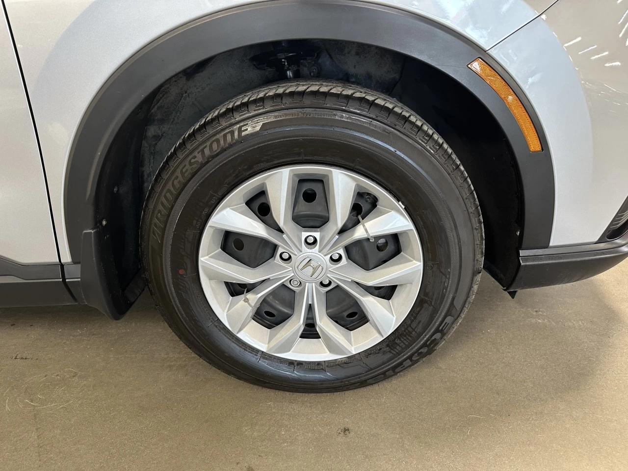 2023 Honda CR-V
                                                    LX Main Image