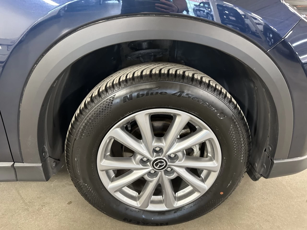 2024 Mazda CX-5 GS Main Image