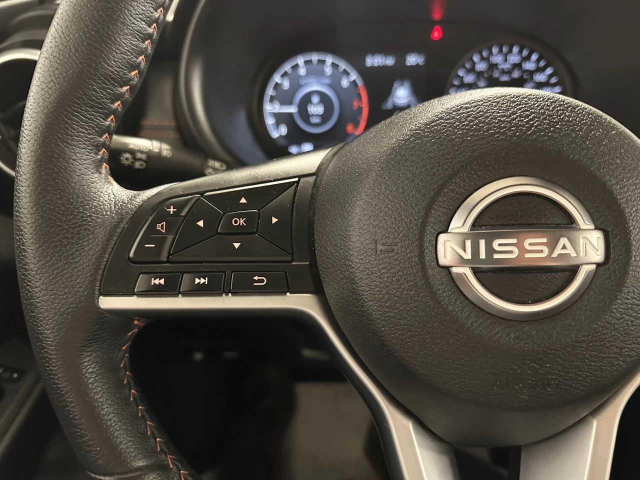 2023 Nissan Kicks SR https://www.lombardihonda.com/resize/b990ff35b810a3abc0cc817b2ca24889-1