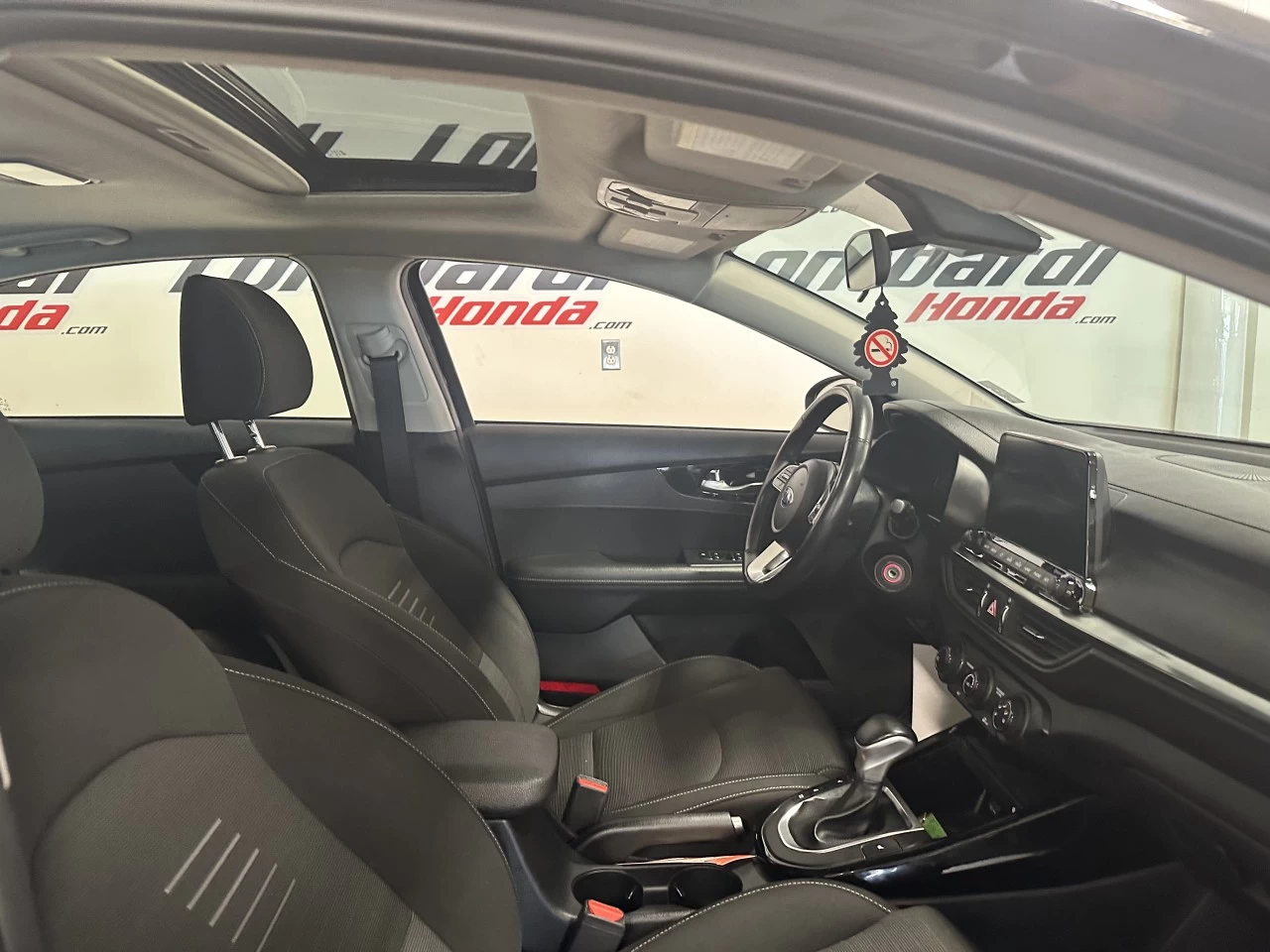 2021 Kia Forte EX/EX+/EX Premium https://www.lombardihonda.com/resize/b990ff35b810a3abc0cc817b2ca24889-1