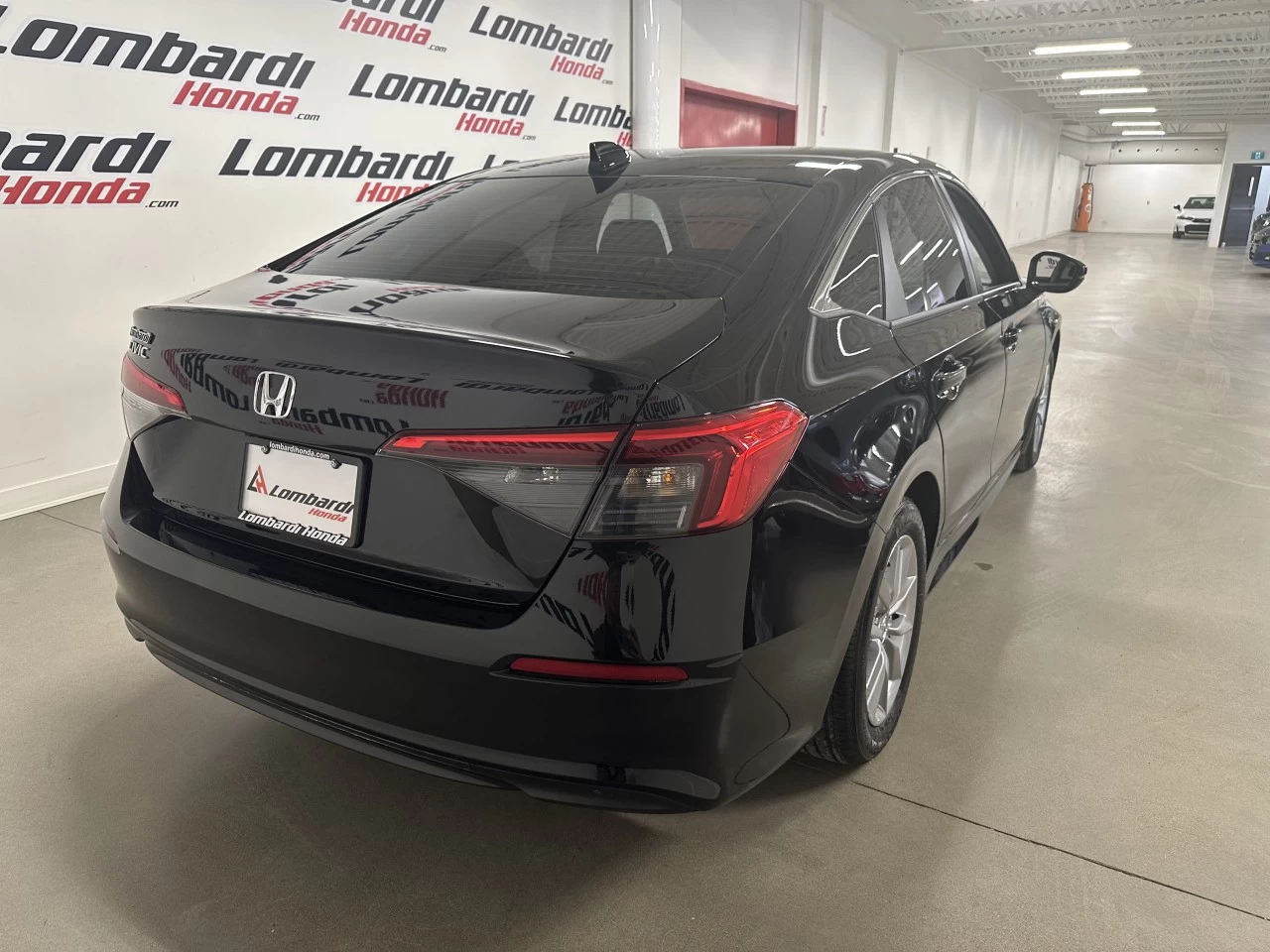 2023 Honda Civic
                                                    EX Image principale