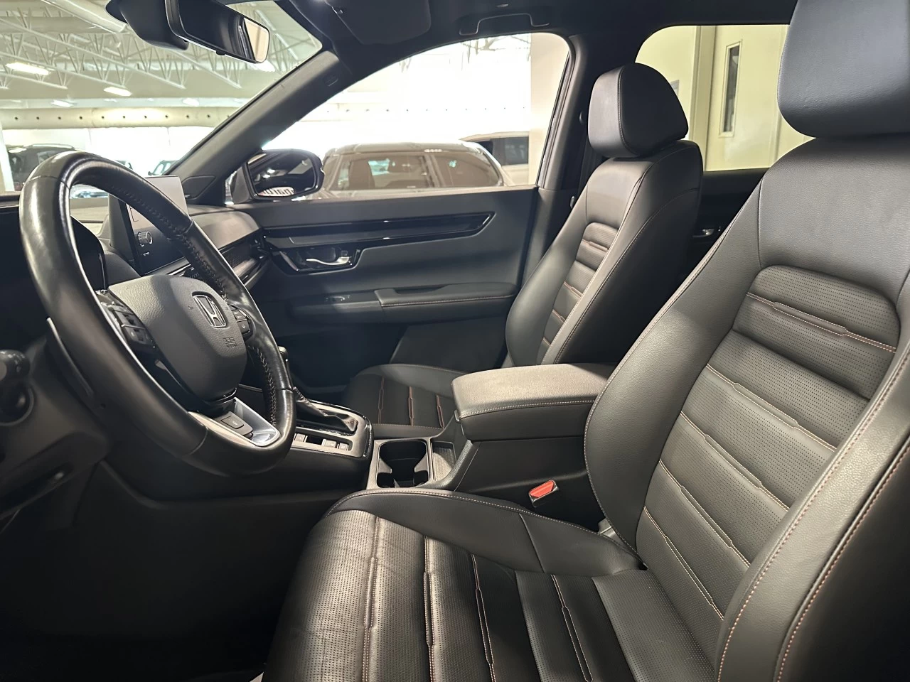 2024 Honda CR-V Touring Main Image