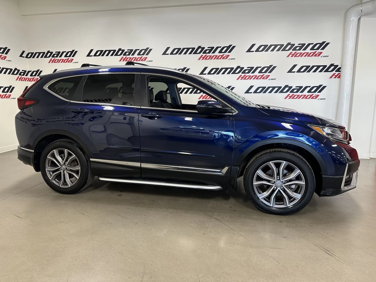 2022 Honda CR-V Touring/Black Edition Main Image