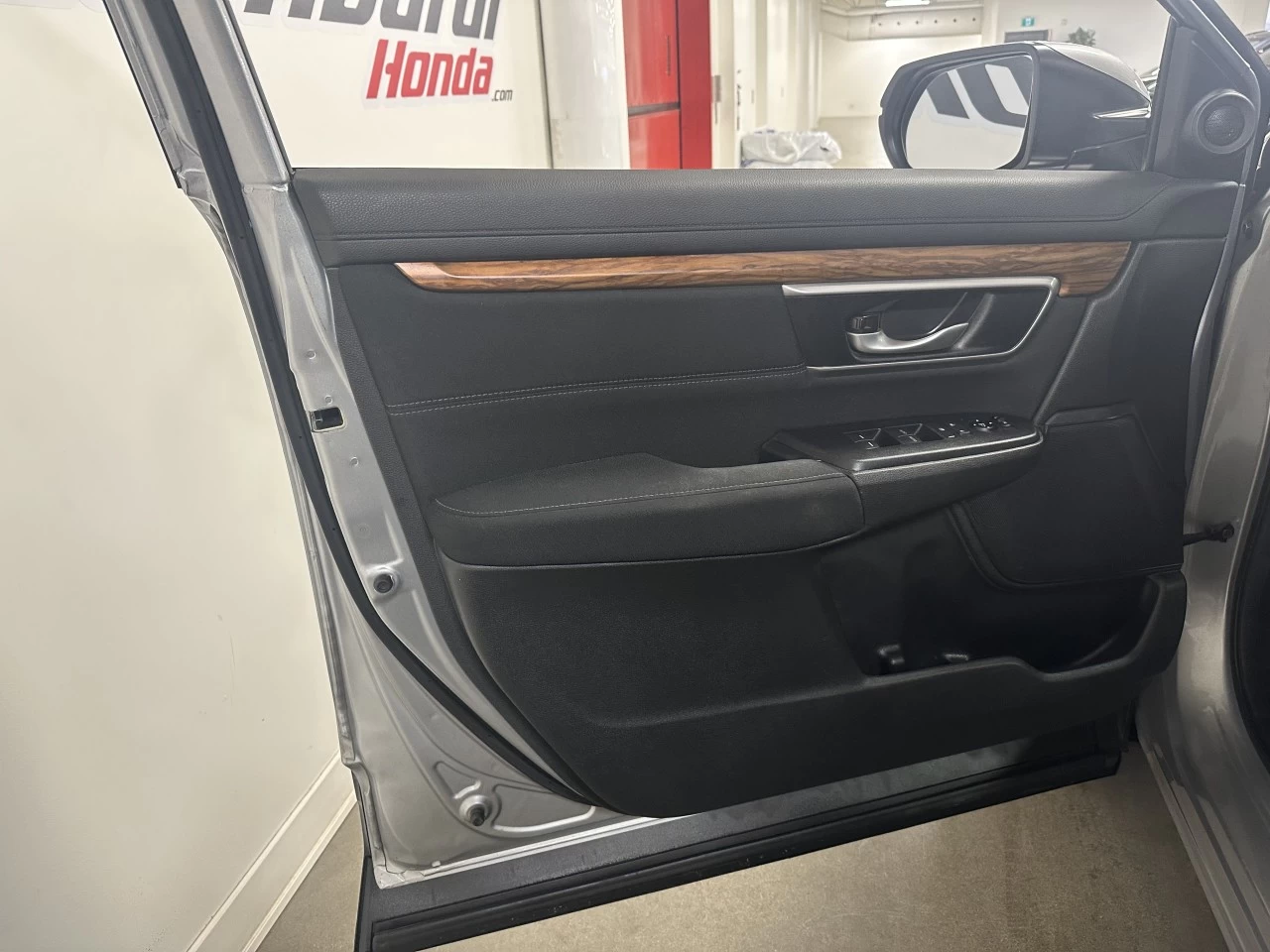 2018 Honda CR-V EX Main Image