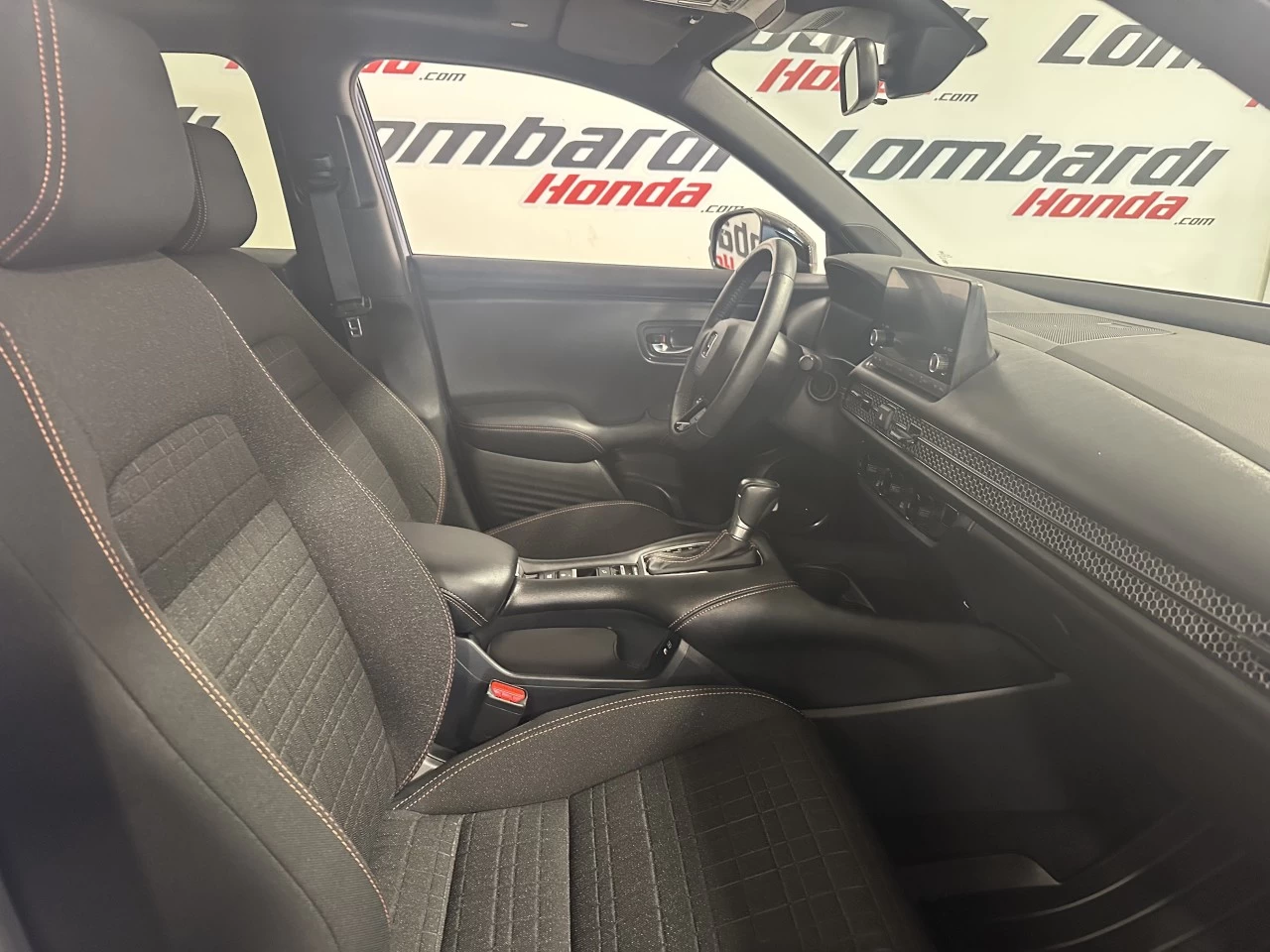 2025 Honda HR-V Sport Main Image