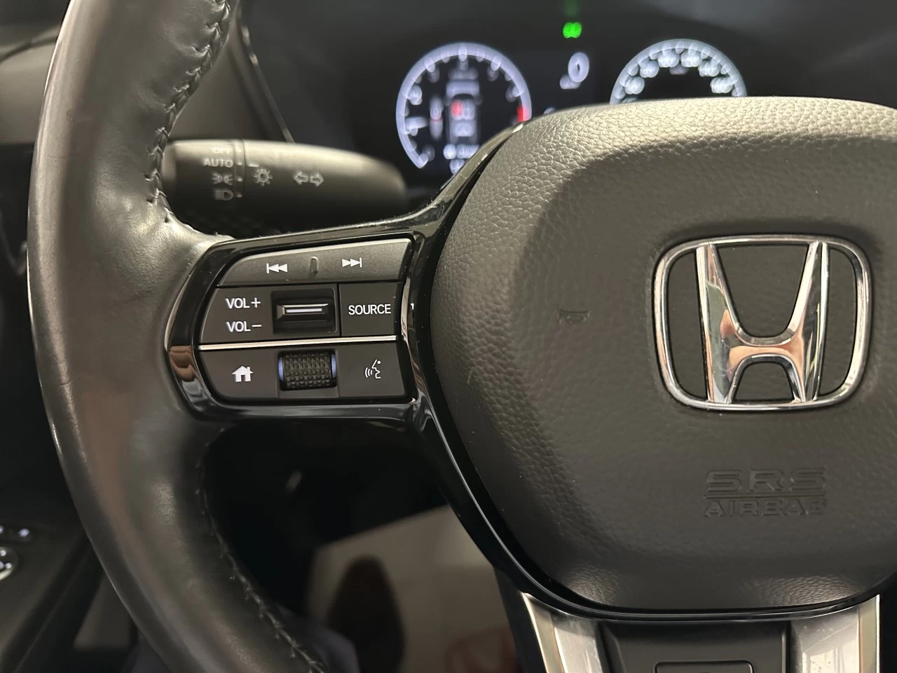 2023 Honda CR-V Sport/Sport-B https://www.lombardihonda.com/resize/b990ff35b810a3abc0cc817b2ca24889-1