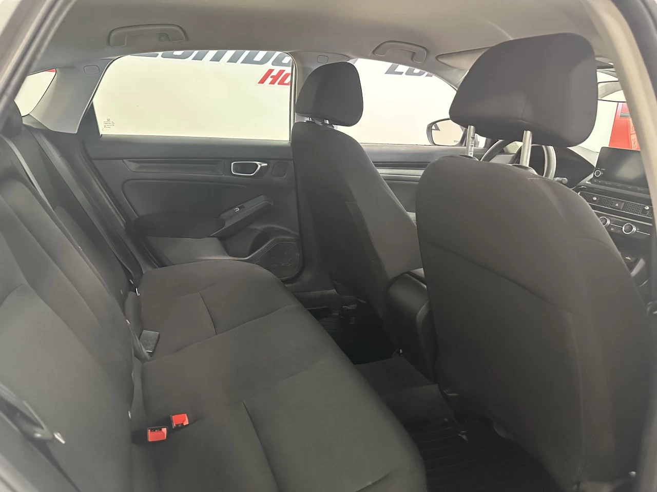 2022 Honda Civic
                                                    LX Image principale