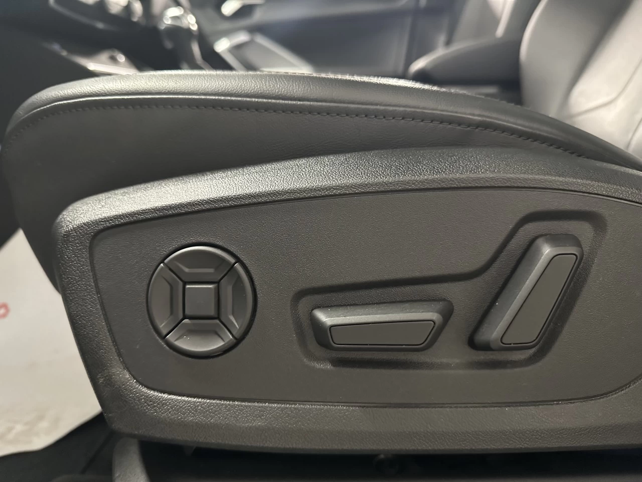 2025 Audi Q3 40 TFSI quattro Image principale