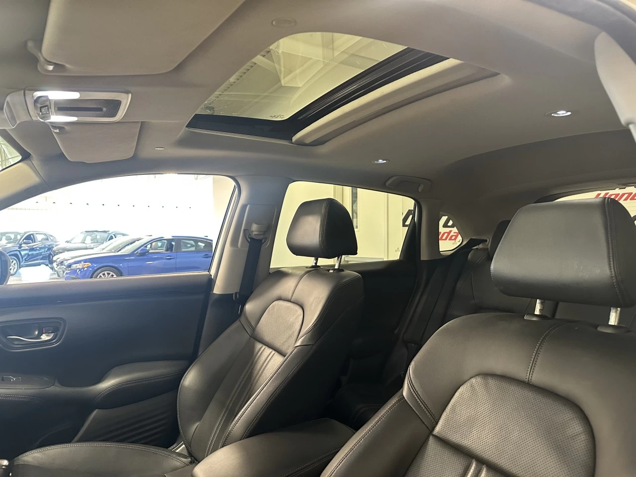 2023 Honda HR-V EX-L Navi Main Image