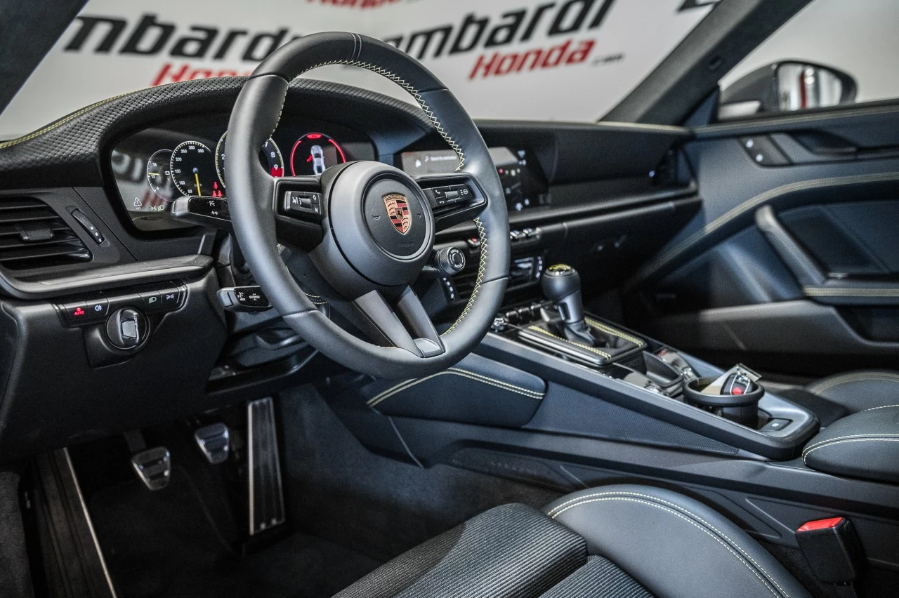 2025 Porsche 911 GT3 Touring Image principale