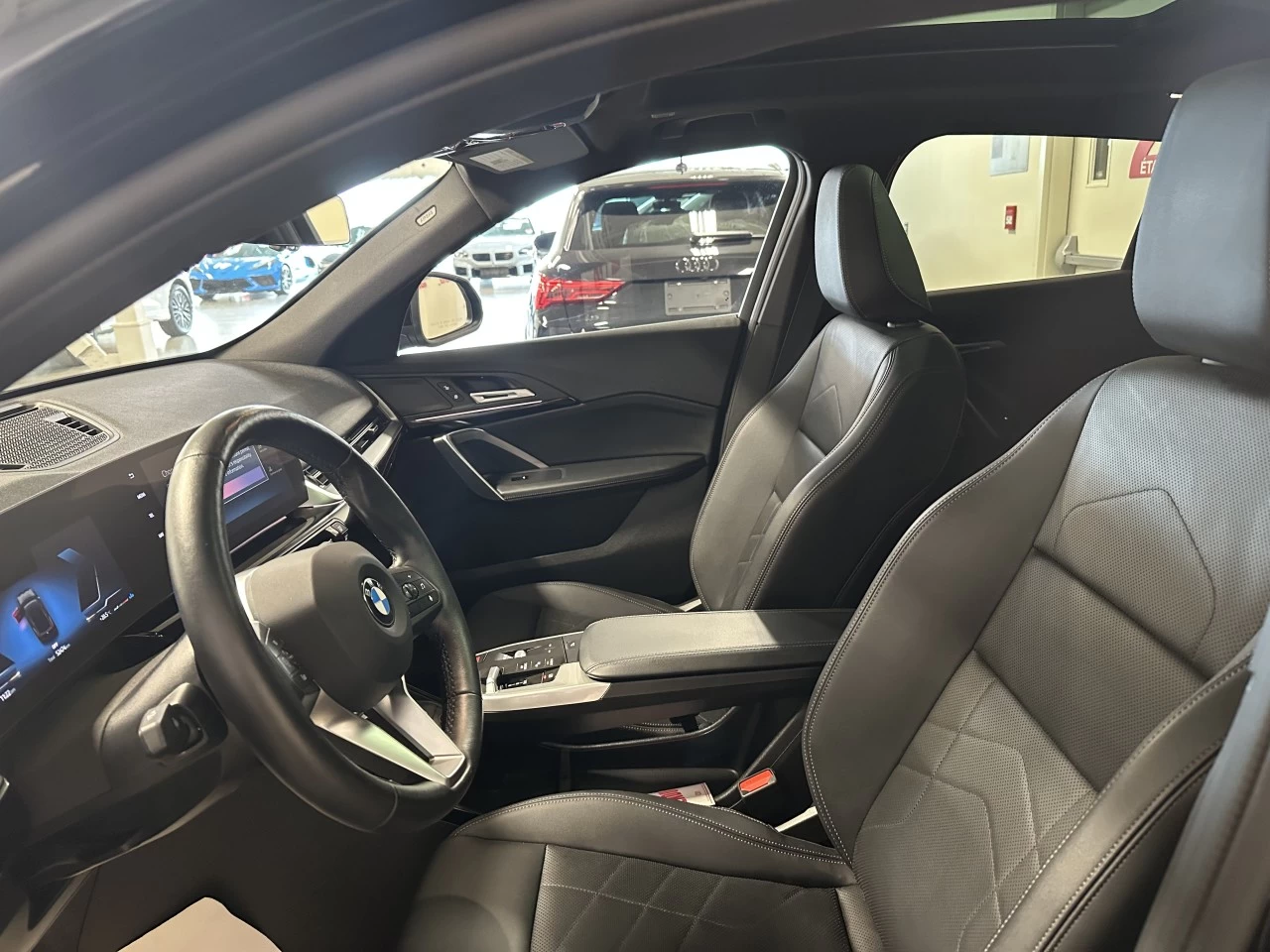 2025 BMW X2 xDrive28i Main Image