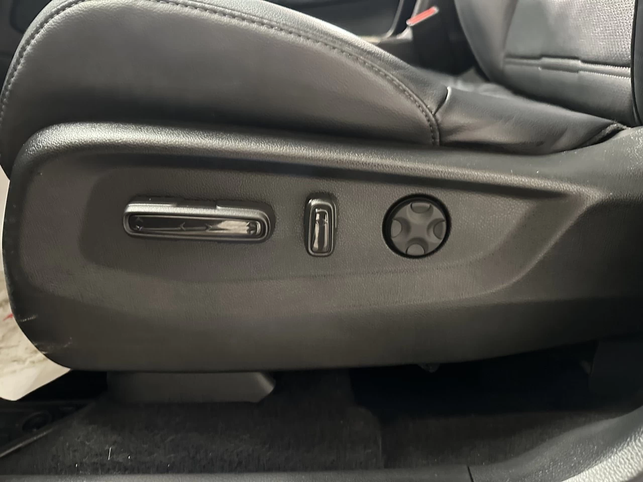2022 Honda CR-V Touring/Black Edition Image principale