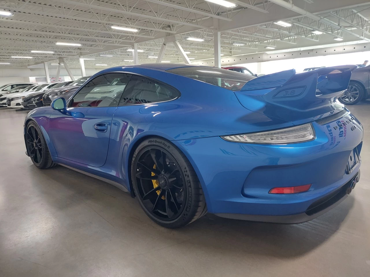 2015 Porsche 911
                                                    GT3 Image principale
