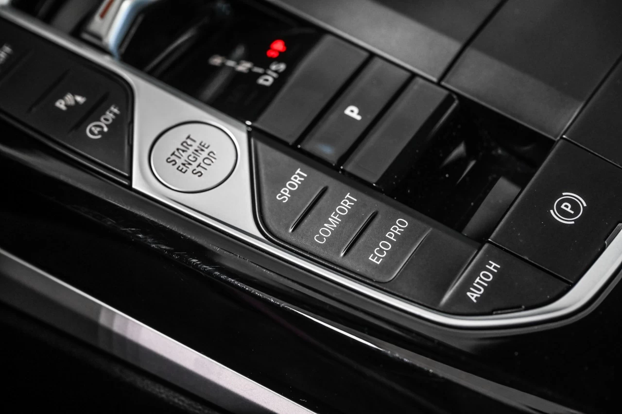 2023 BMW 330i xDrive 330i xDrive https://www.lombardihonda.com/resize/b990ff35b810a3abc0cc817b2ca24889-1