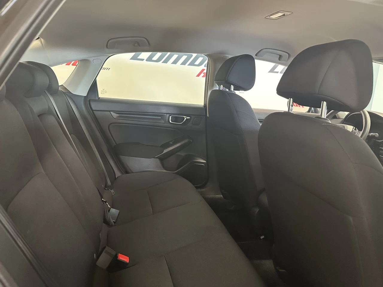 2022 Honda Civic
                                                    LX Main Image