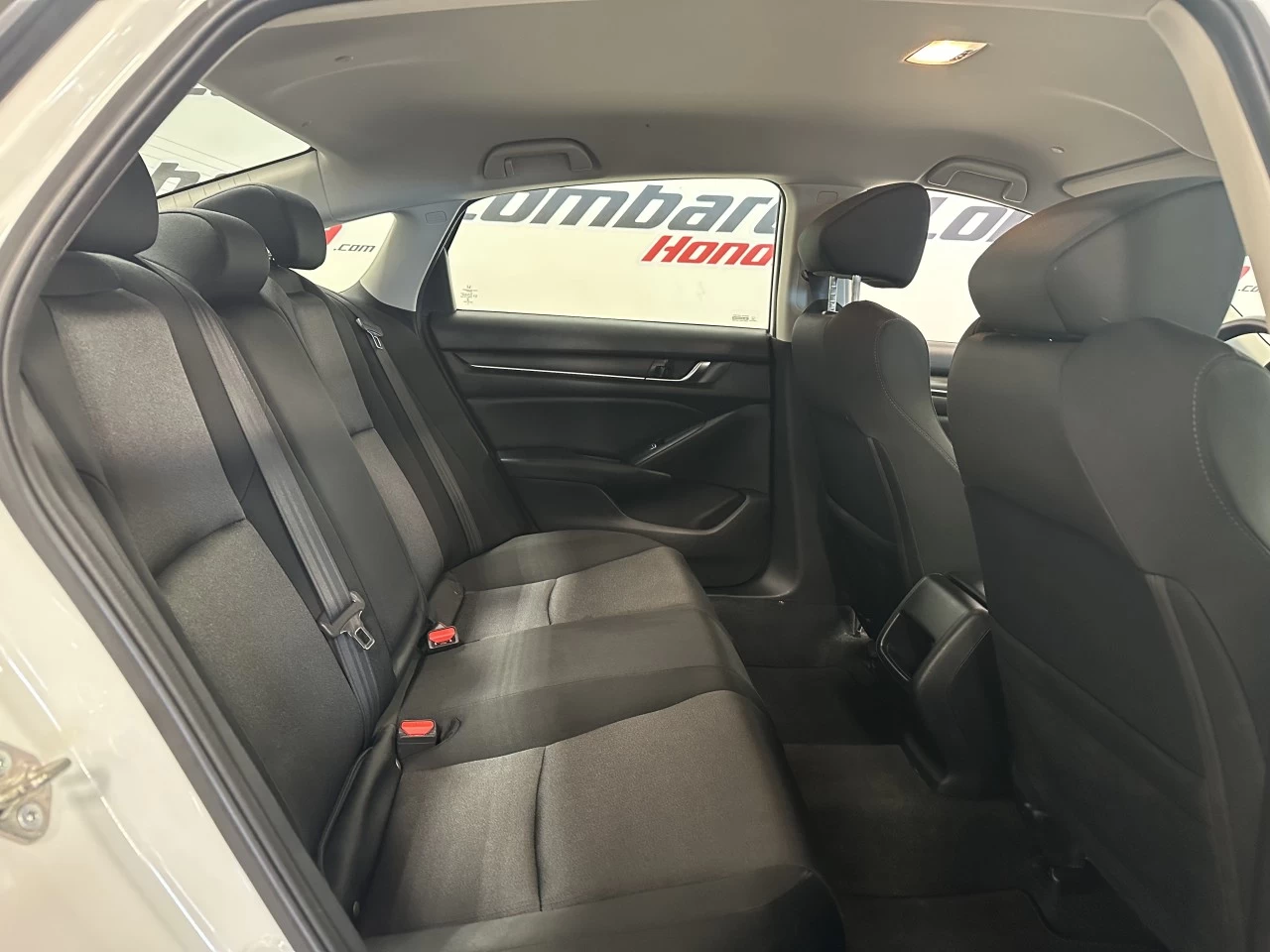 2018 Honda Berline Accord LX Main Image