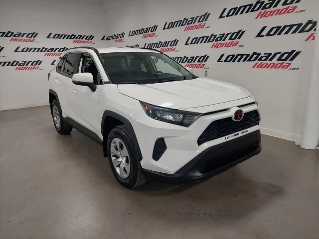 Toyota RAV4 LE 2021