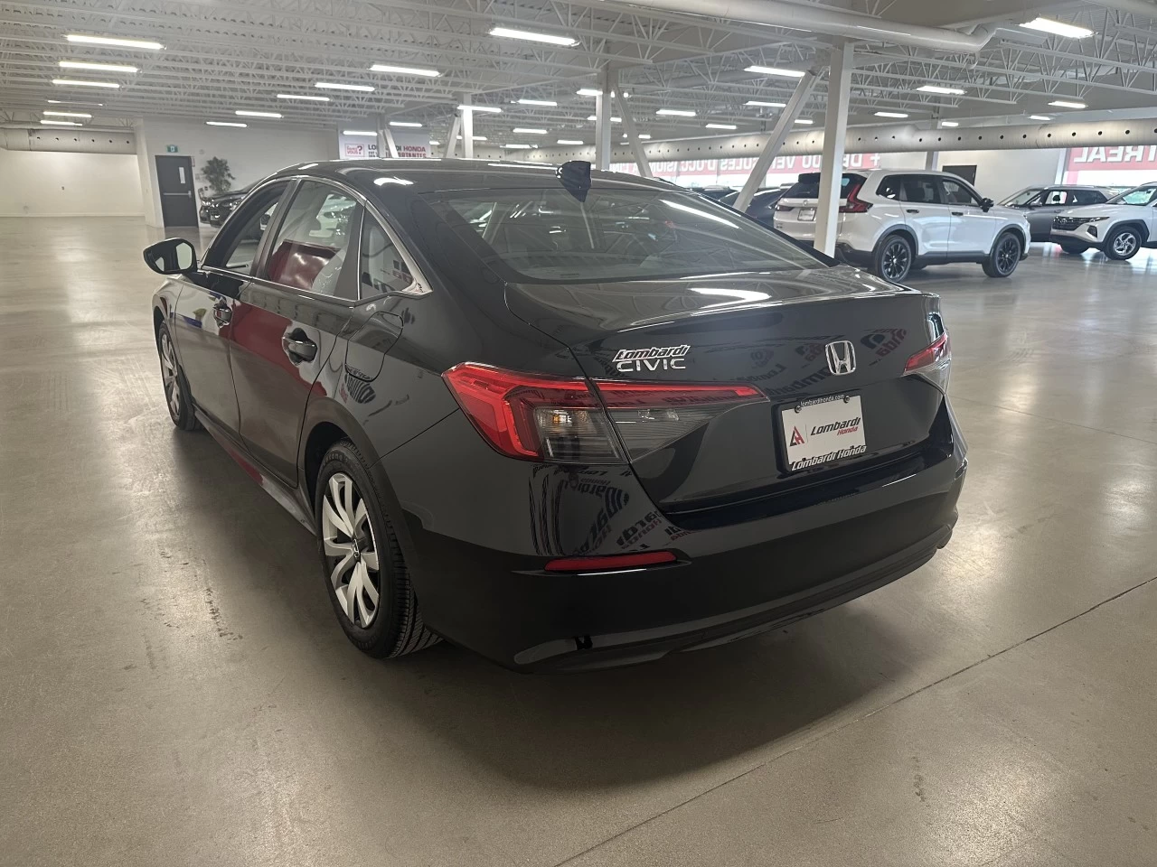 2023 Honda Civic LX/LX-B Image principale