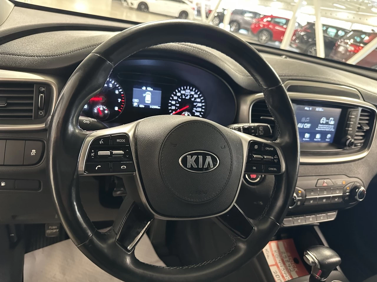 2019 Kia Sorento
                                                    LX Image principale