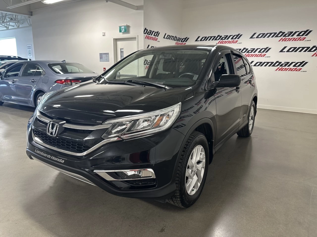 2016 Honda CR-V
                                                    EX Main Image