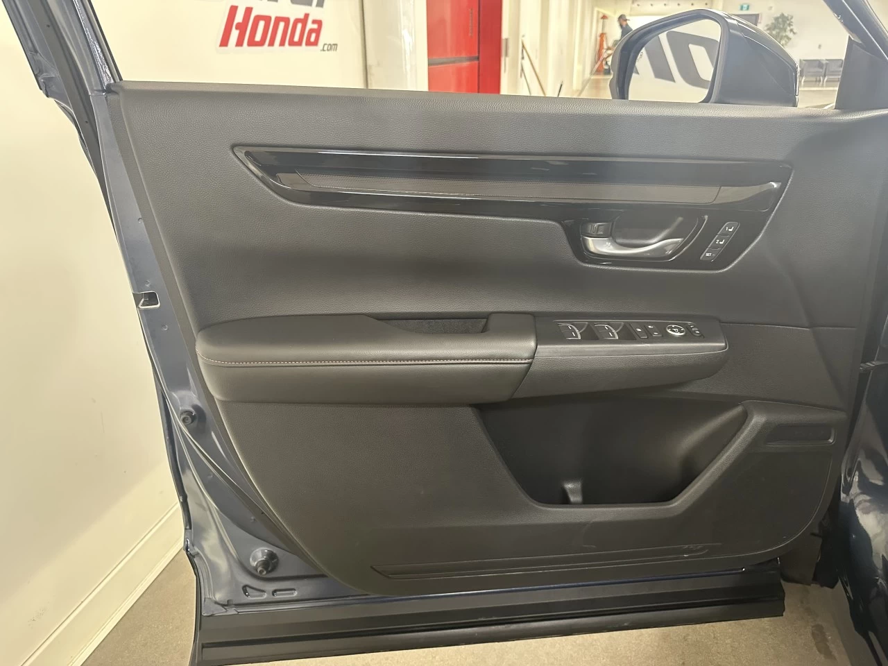 2024 Honda CR-V Touring Image principale